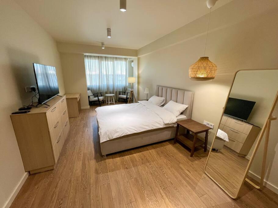 2 Bedroom On Ismail Corner Stefan Cel Mare, New Apartment, Chisinau Center! מראה חיצוני תמונה
